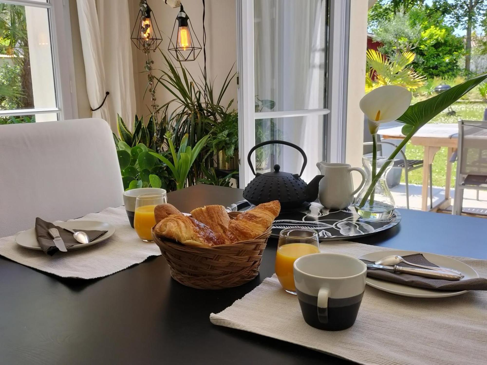 Lucia Al Mare - Chambre D'Hotes Chatelaillon-Plage Bagian luar foto